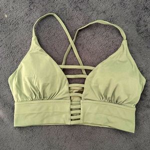 Strappy Sports Bra, Buff Bunny Size Small